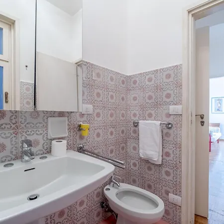 La Perla Del Tigullio! Fiorita Roomy Flat Rapallo