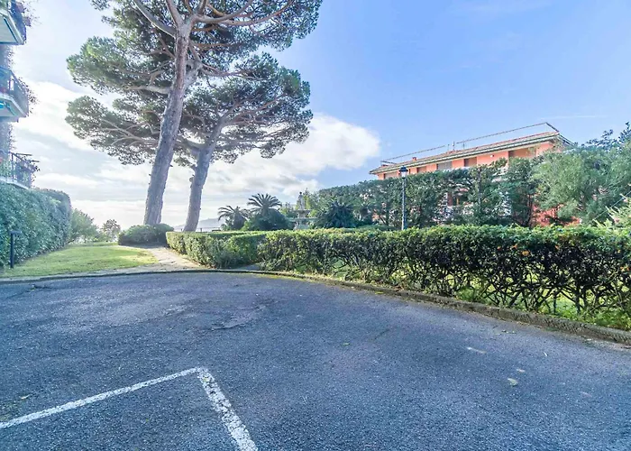 La Perla Del Tigullio! Fiorita Roomy Flat Lägenhet