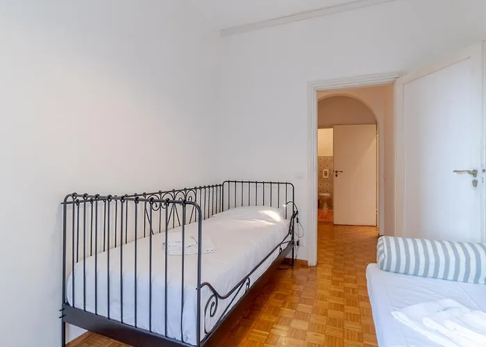 La Perla Del Tigullio! Fiorita Roomy Flat דירה